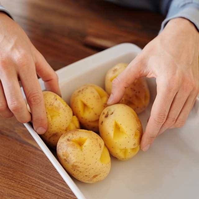 how to harvest potatoes